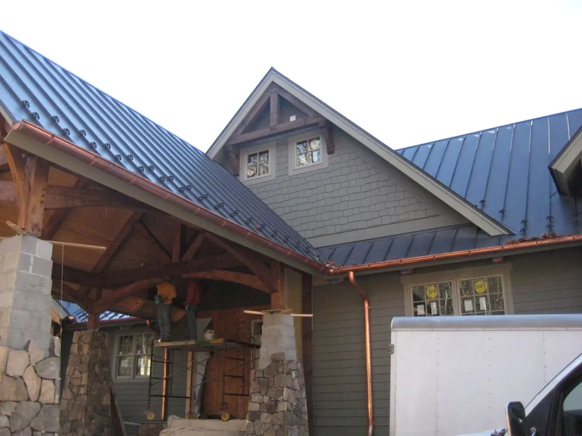 Craftsman Roofing team delivering quality roofing work in Pine Hills